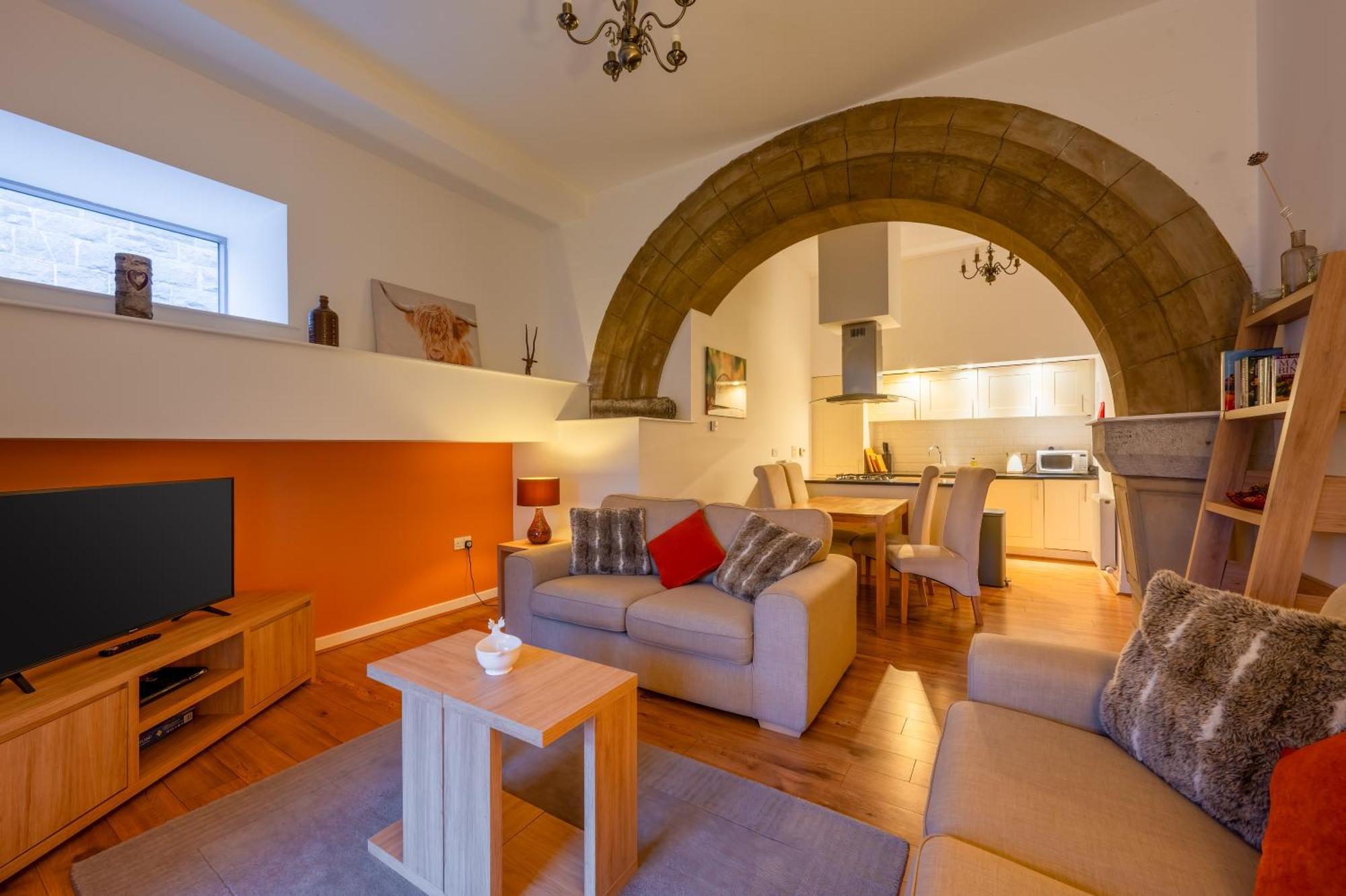 Abbey Church Upper North Aisle Luxury Self Catering 2 Bedroom Apartments Fort Augustus Exterior photo
